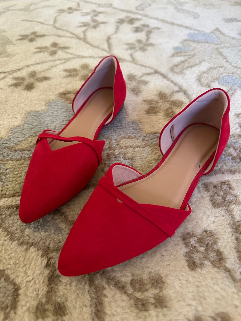 Old Navy Red Pointed D'Orsay Flats with Cross Strap NWOT